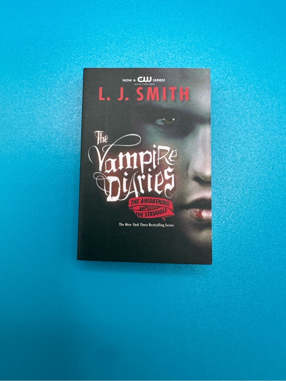 Zuru Mini Brands books series 2 L. J. Smith The Vampire Diaries